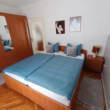 Cornelia ポレッチ